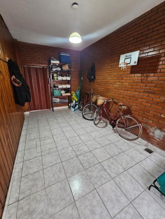 CASA EN VENTA 2 DORMITORIOS ZONA NORTE